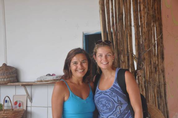 Com a Ana, da pousada Ilha do Pisassal, em Galinhos - RN